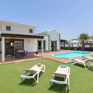 Esterlicia Villa Playa Blanca (Lanzarote)